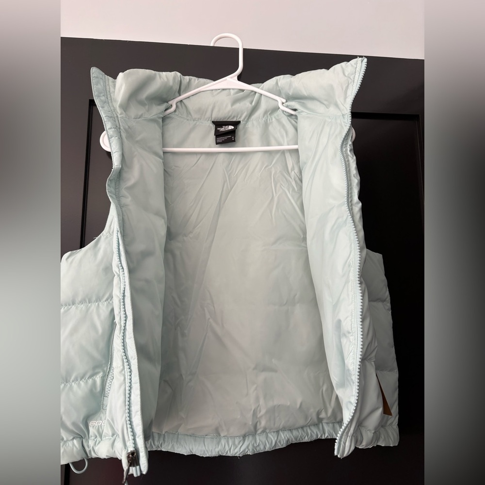 Women’s North Face Vest - Picture 3 of 4